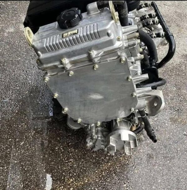 Yamaha MR1 waverunner engine  - Image 2