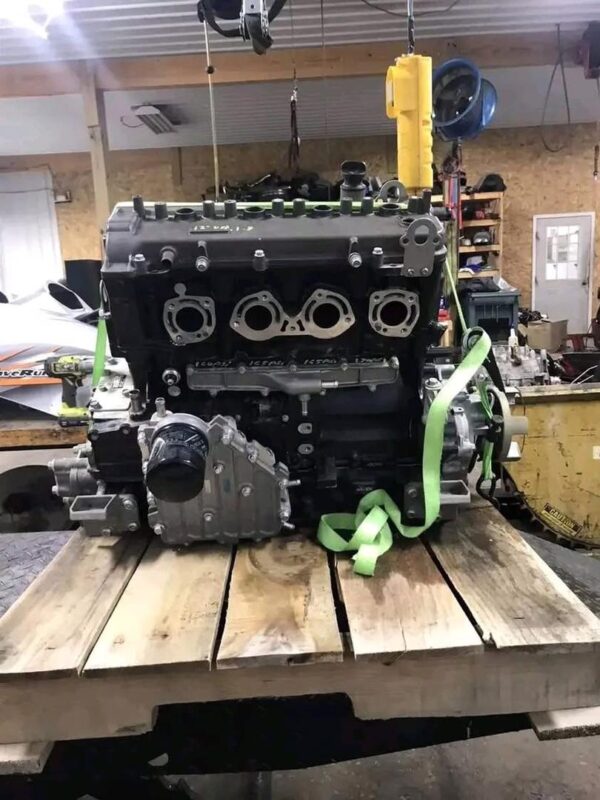 Yamaha VXR 1800 1.8 Waverunner engine motor