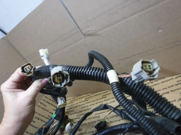 2012-2020 KAWASAKI ULTRA LX MAIN ENGINE HARNESS 26031-1571 - Image 4