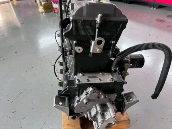 YAMAHA 1800cc HighOutput engine - Image 4